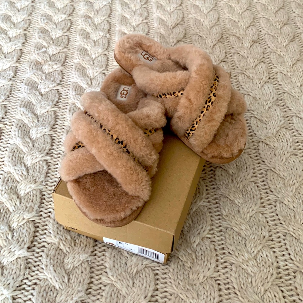UGG Scuffita Speckles Slipper